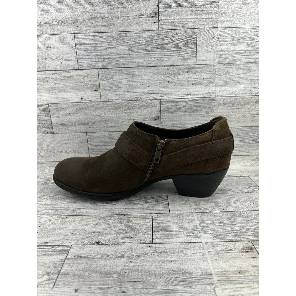 Born brown leather